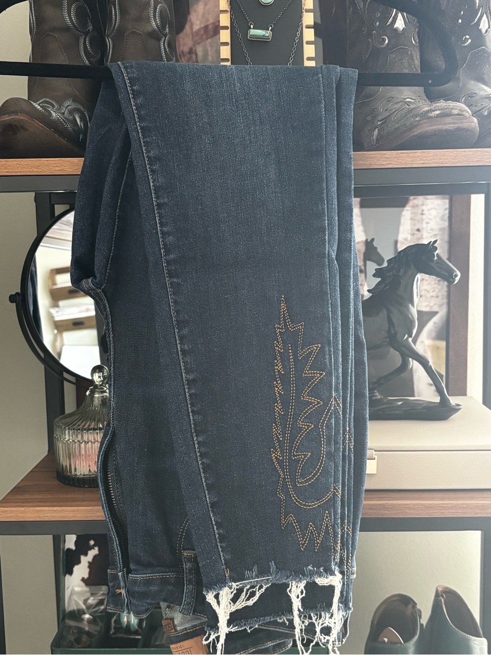 Judy Blue Women’s Skinny Jeans 15/32 Dark Wash Raw Hem Western Stitch Stretch